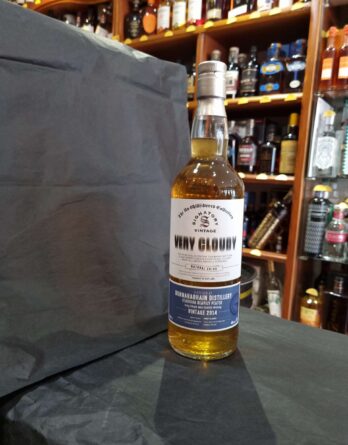 VERY CLOUDY BUNNAHABHAIN TRES TOURBE